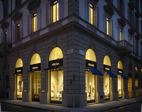 prada firenze negozio|Firenze Via Roma, 27R, FI .